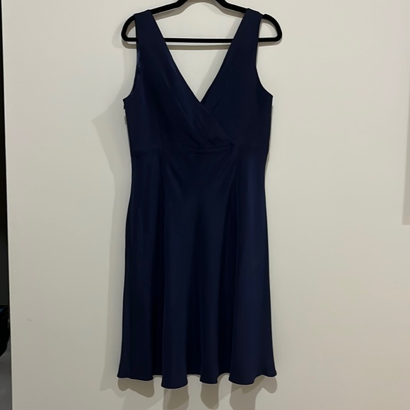 Ann Taylor Dresses & Skirts - ANN TAYLOR 100% Silk Navy Sleeveless Dress Size 10